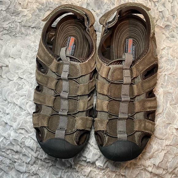 🆑🎉LAST CHANCE!!🎉 Mens Skechers Slip on Sandals - Picture 2 of 9